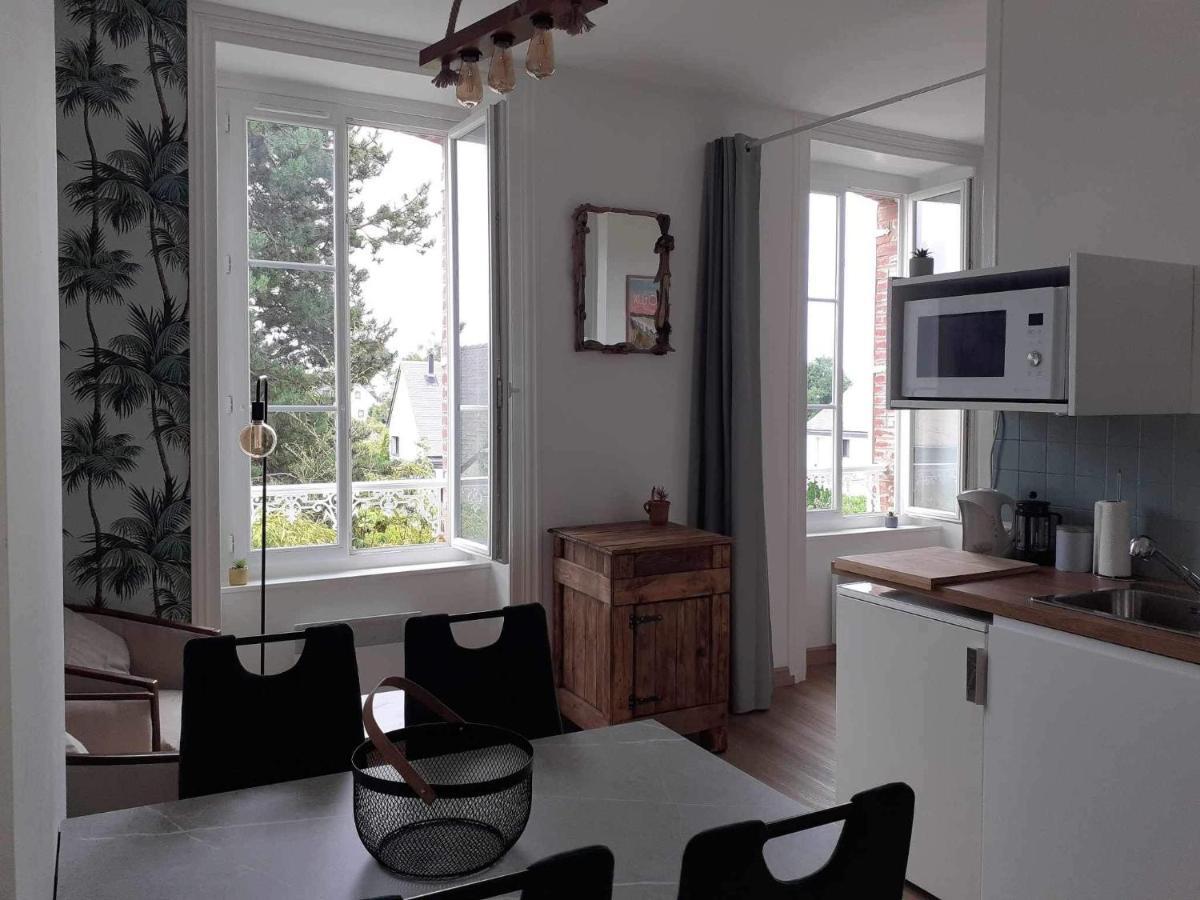 Studio 400M De La Mer Lancieux Exteriör bild